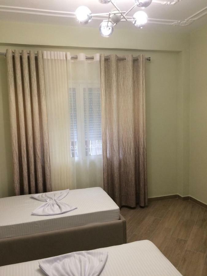 Merkaj Hotel Berat Eksteriør bilde
